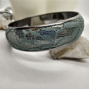 Madona‎ Harlequin nights blue laced bracelet1980s